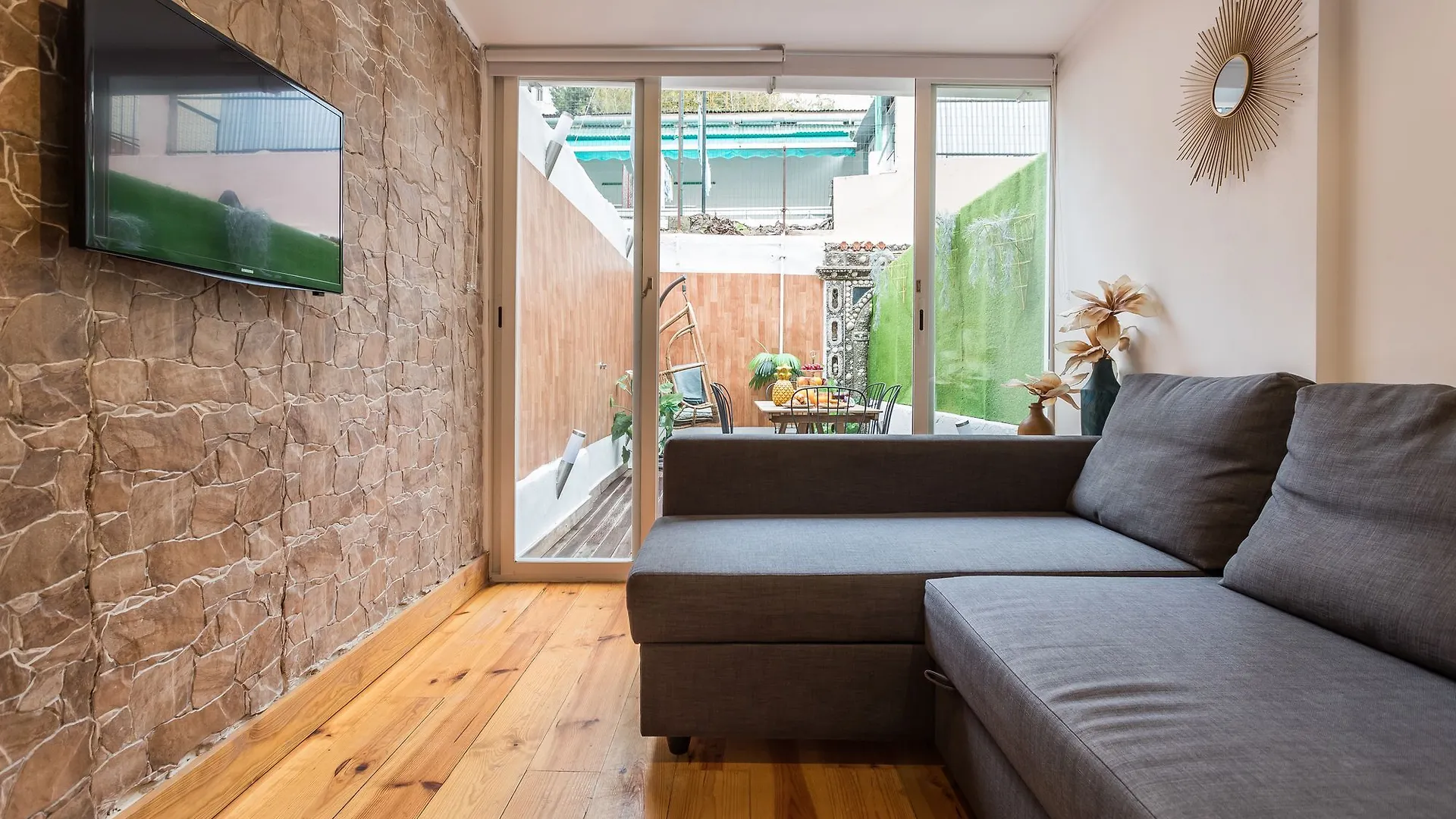 Liberty Patio By Lu Holidays Lisbon
