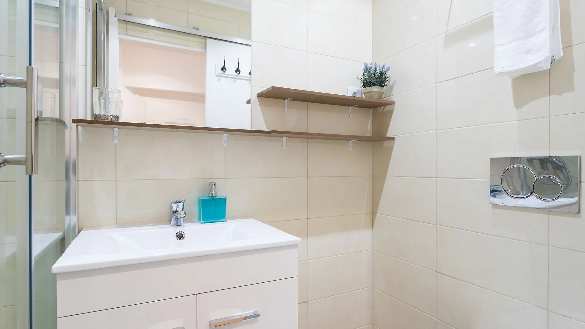 Apartment Liberty Patio By Lu Holidays Lisbon